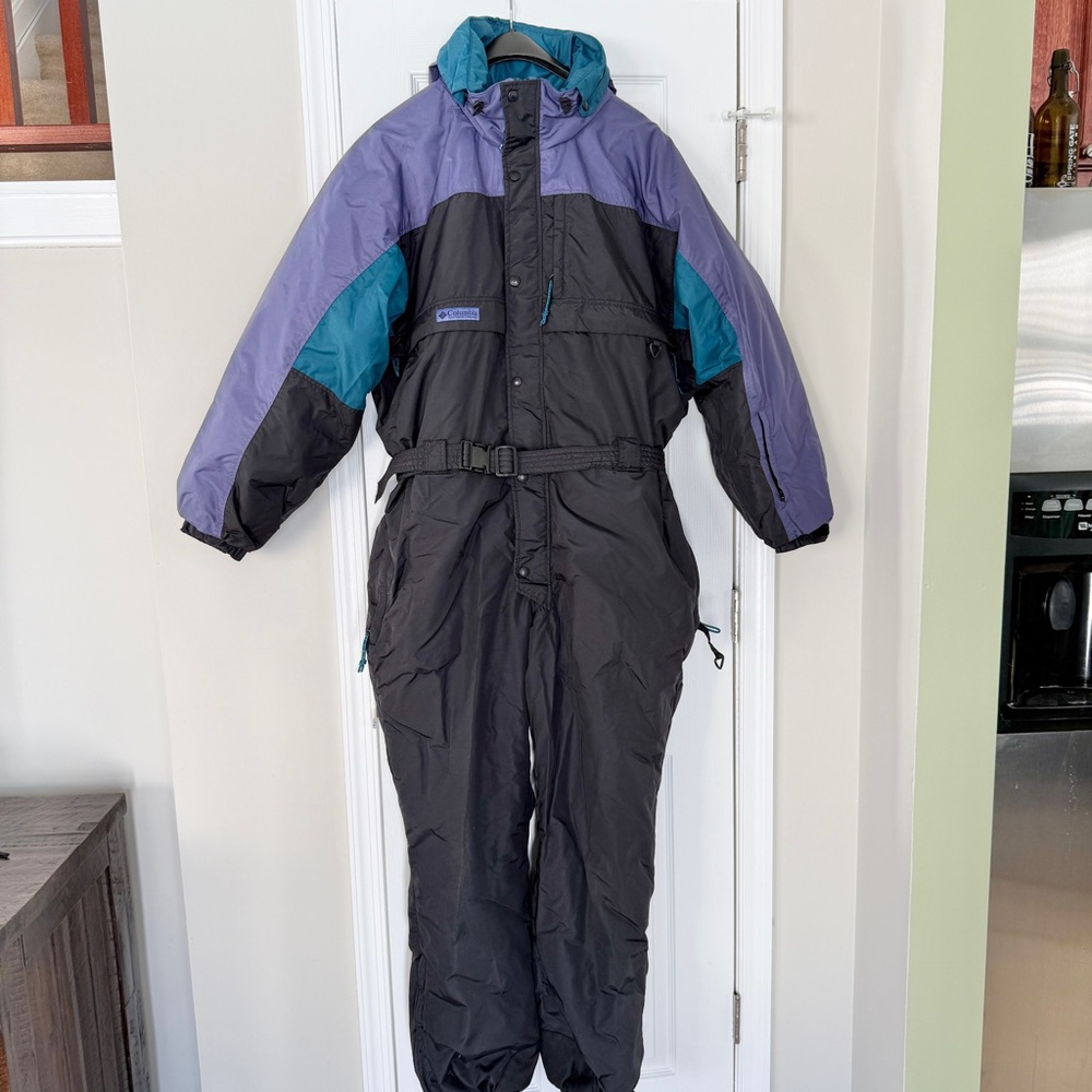 Columbia Snowsuit Men’s XL Black Colorblock Belted
Vintage 90s 80s Ski Bib Retro